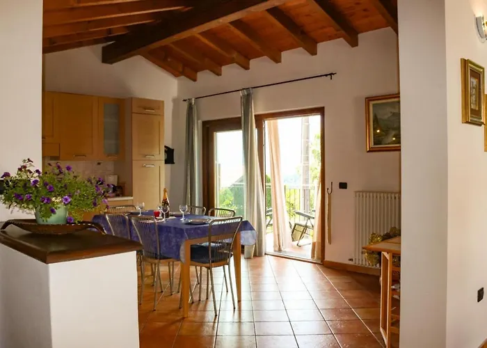 Leonardo Panorama-ferienwohnung Colico